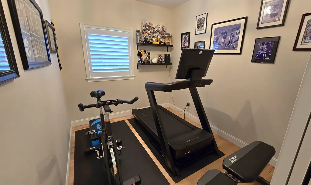 24 John Hardie Way Chichester NH 03258