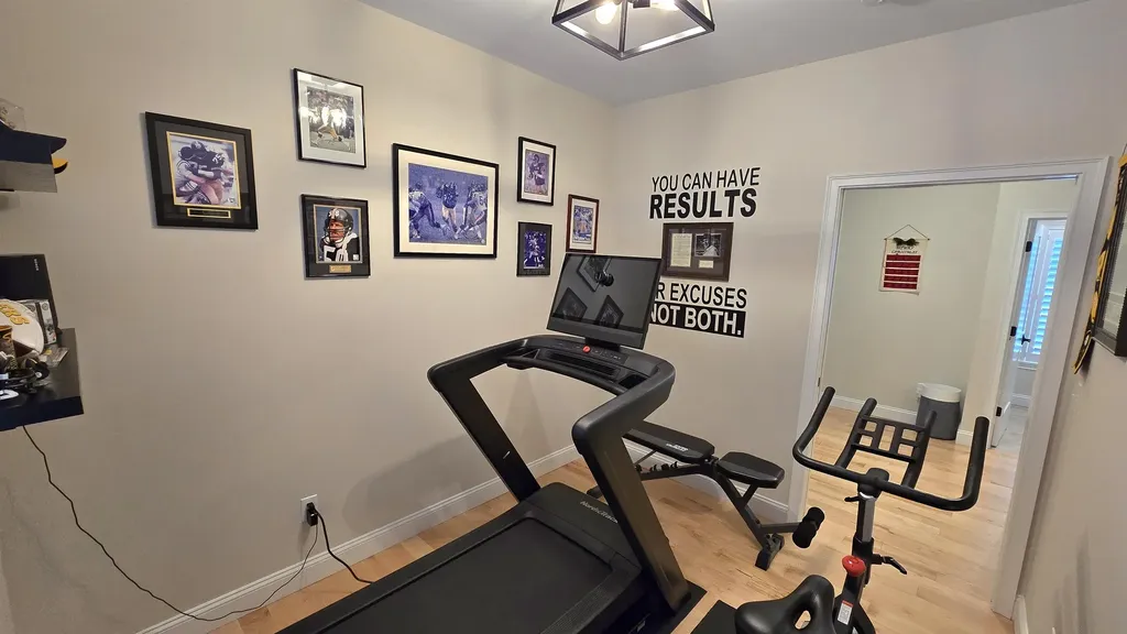 24 John Hardie Way Chichester NH 03258