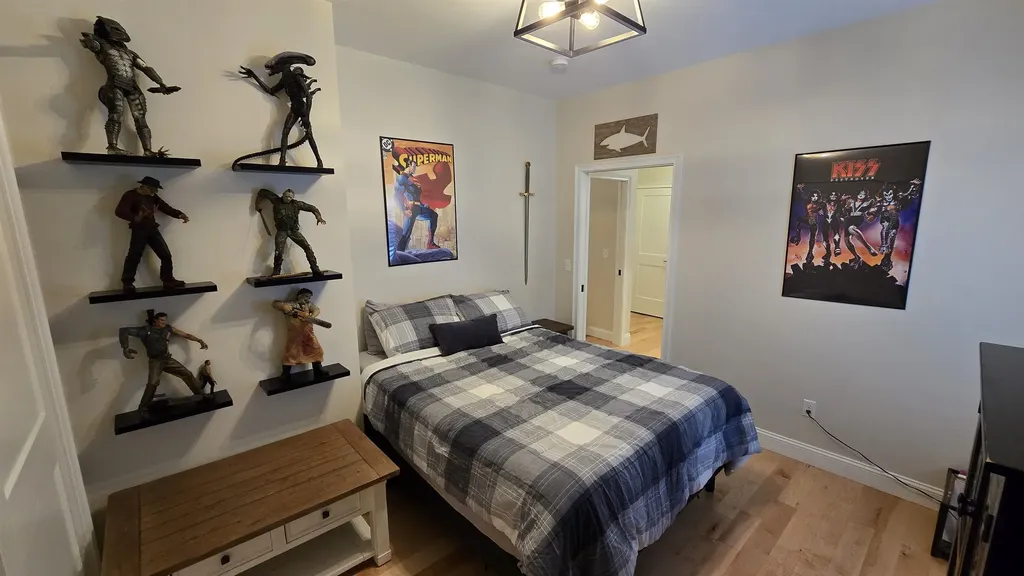 24 John Hardie Way Chichester NH 03258