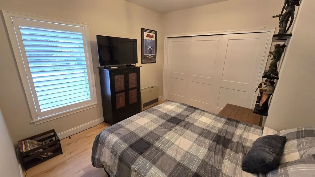 24 John Hardie Way Chichester NH 03258