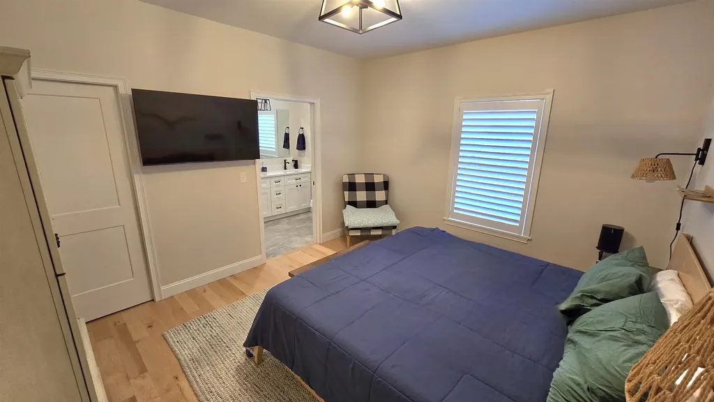 24 John Hardie Way Chichester NH 03258