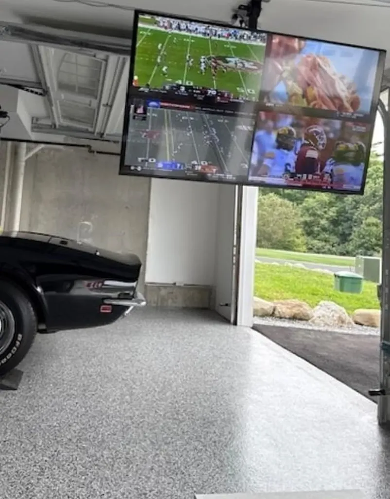 24 John Hardie Way Chichester NH 03258