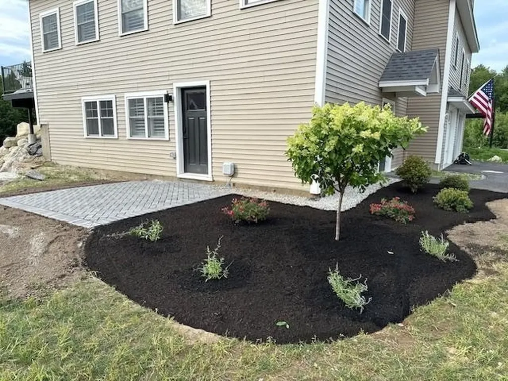 24 John Hardie Way Chichester NH 03258