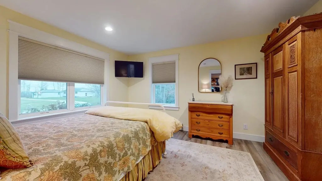 9 Cedar Street South Hero VT 05486