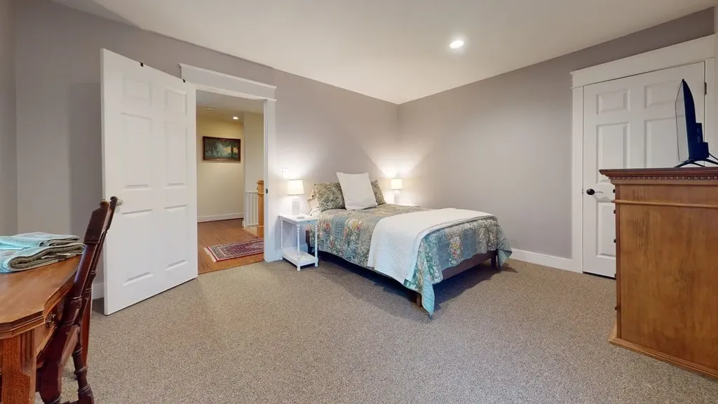 9 Cedar Street South Hero VT 05486