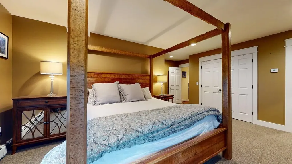 9 Cedar Street South Hero VT 05486