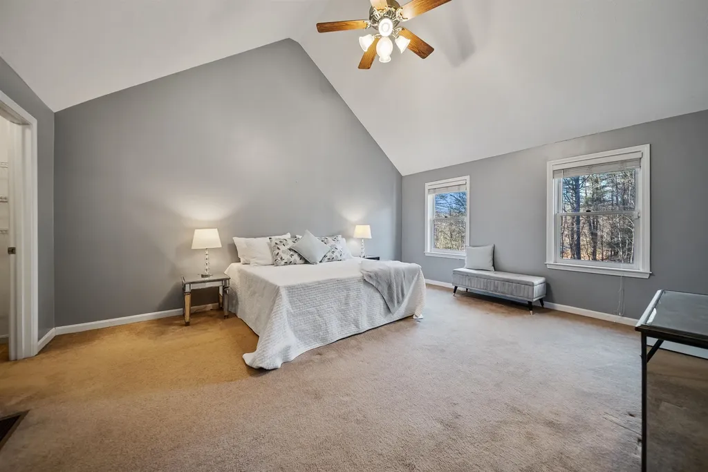 15 Four Winds Road Merrimack NH 03054