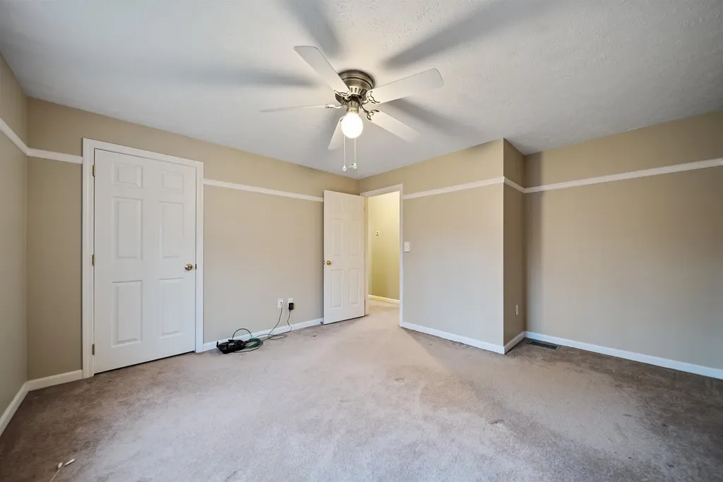 15 Four Winds Road Merrimack NH 03054