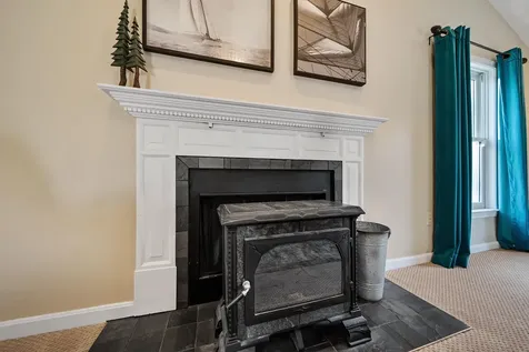 15 Four Winds Road Merrimack NH 03054