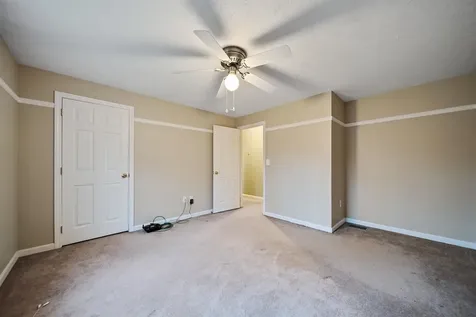 15 Four Winds Road Merrimack NH 03054