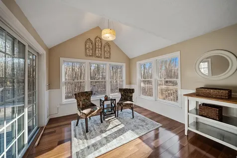 15 Four Winds Road Merrimack NH 03054