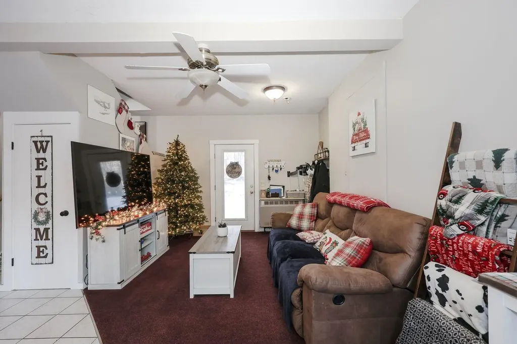 724 Sanborn Road Sanbornton NH 03269