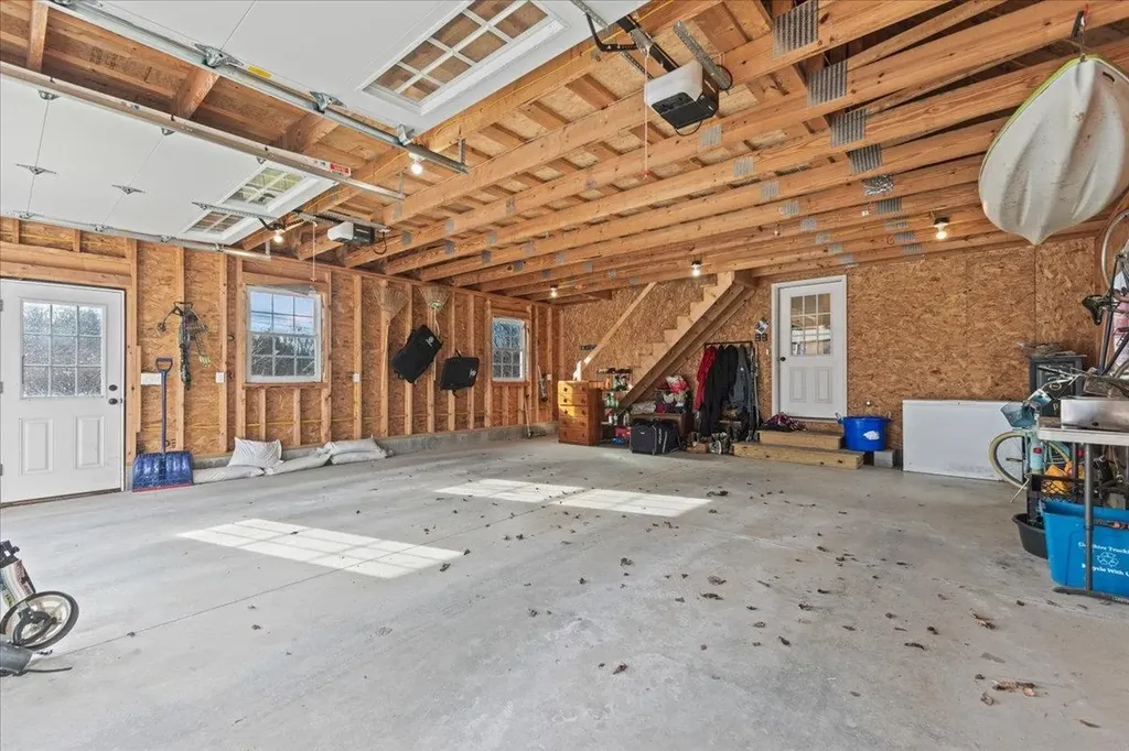 1120 Polly Hubbard Road Georgia VT 05478