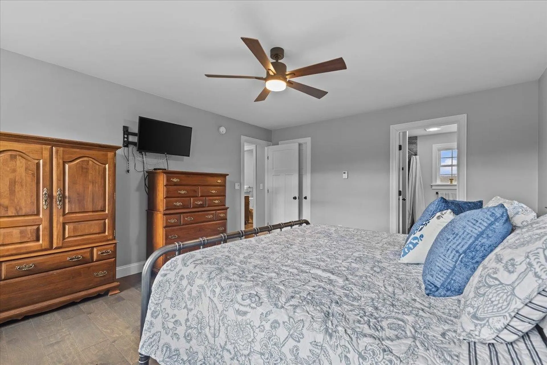 1120 Polly Hubbard Road Georgia VT 05478