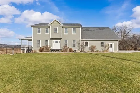 1120 Polly Hubbard Road Georgia VT 05478