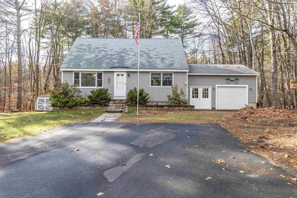 10 Serenitas Lane Goffstown NH 03045