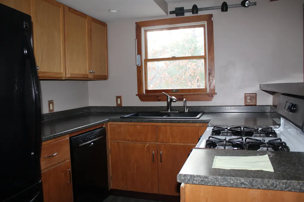 212 Odell Hill Road Conway NH 03813