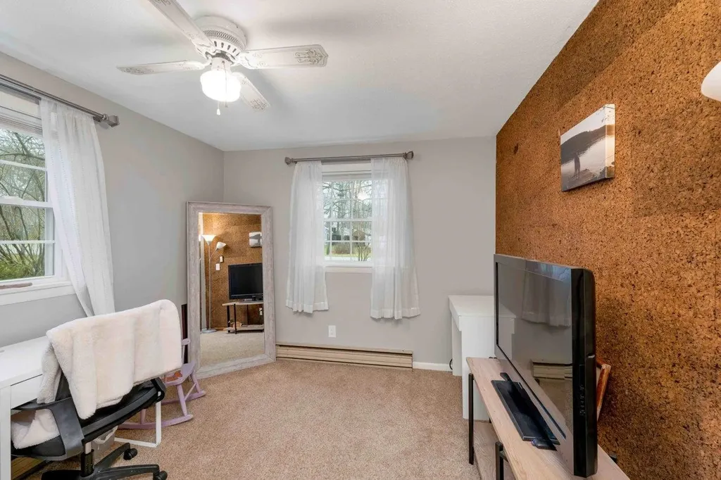 22 Corson Street Rochester NH 03867