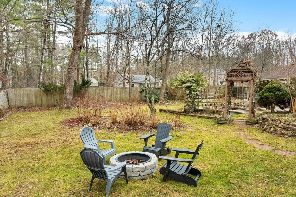 22 Corson Street Rochester NH 03867