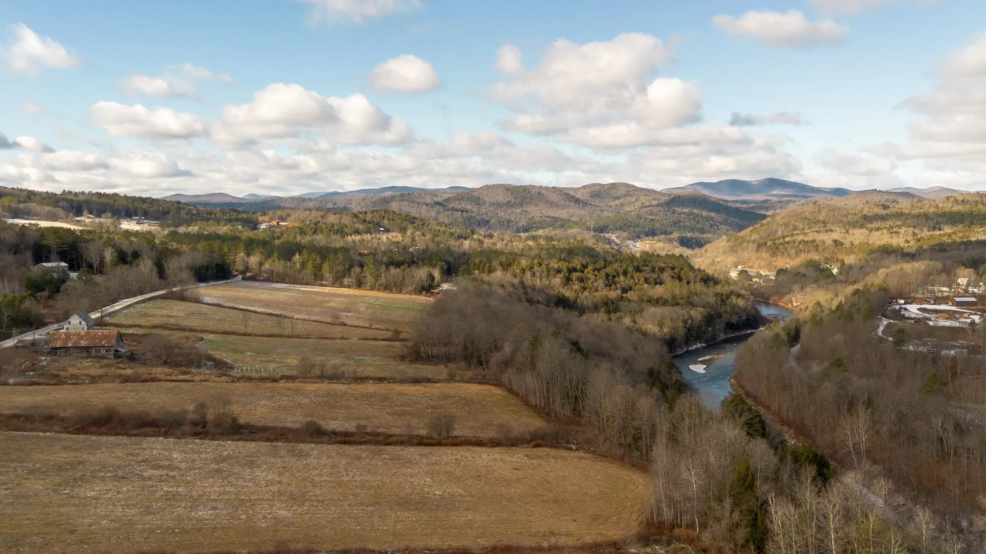 25 Wilder Lane Royalton VT 05032-9181