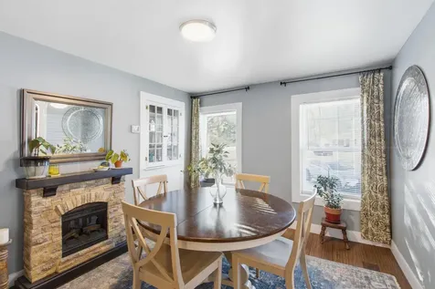 29 Central Street Derry NH 03038