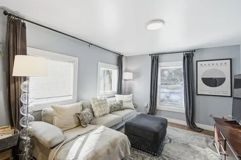 29 Central Street Derry NH 03038