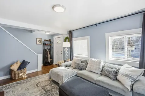 29 Central Street Derry NH 03038