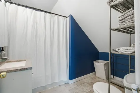 29 Central Street Derry NH 03038