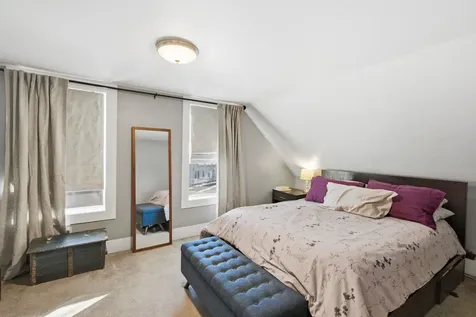 29 Central Street Derry NH 03038