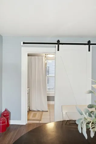 29 Central Street Derry NH 03038