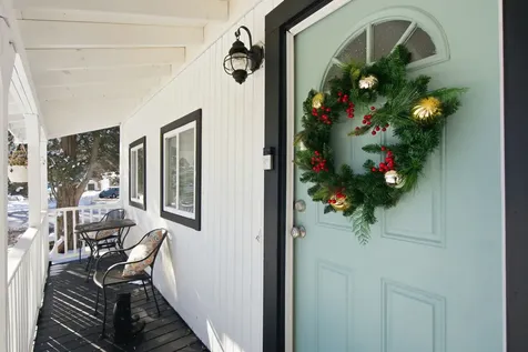 29 Central Street Derry NH 03038