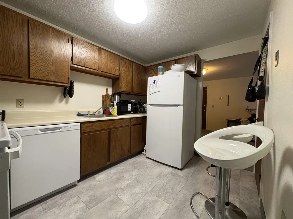 20 Wolf Road Lebanon NH 03766