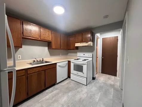 20 Wolf Road Lebanon NH 03766