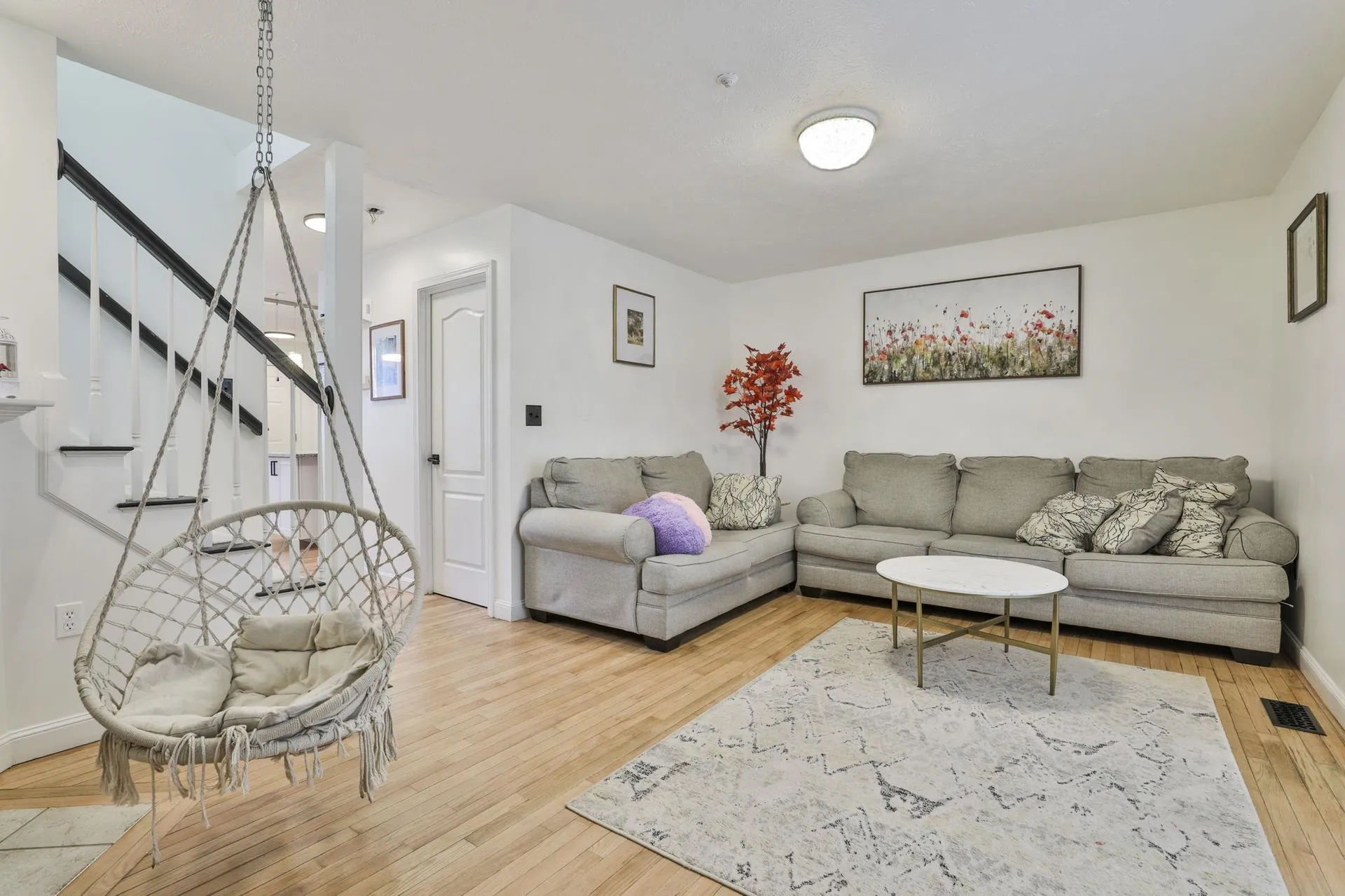 24 Suffolk Court Bedford NH 03110