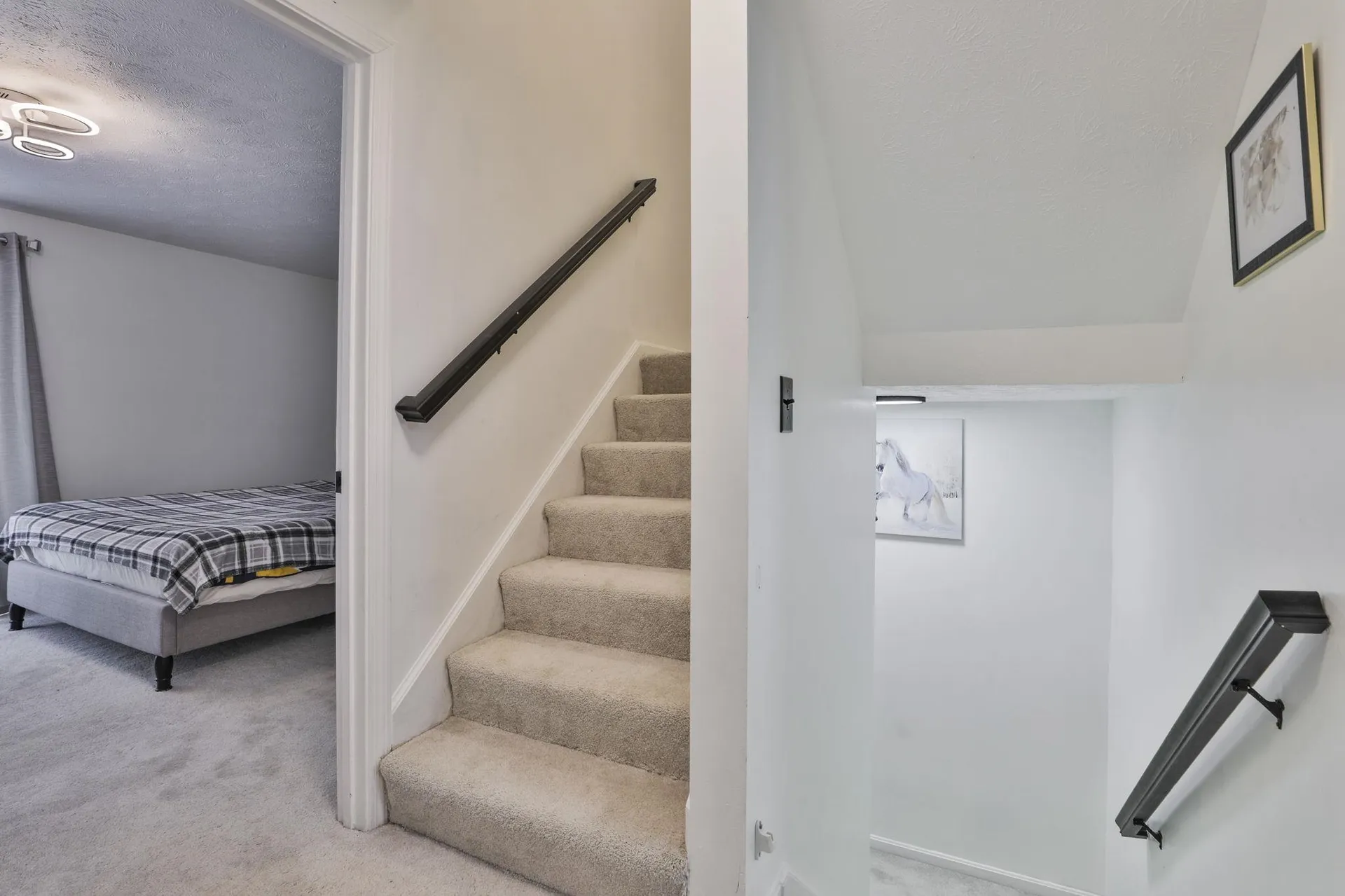 24 Suffolk Court Bedford NH 03110