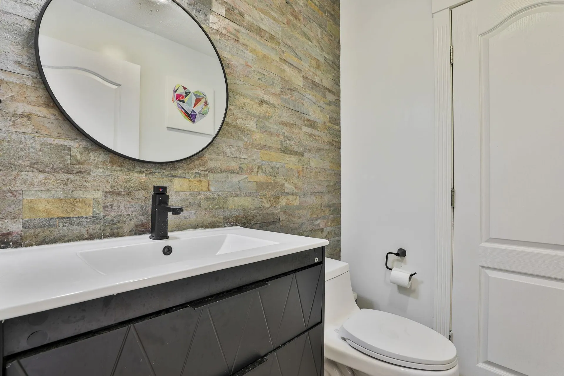 24 Suffolk Court Bedford NH 03110