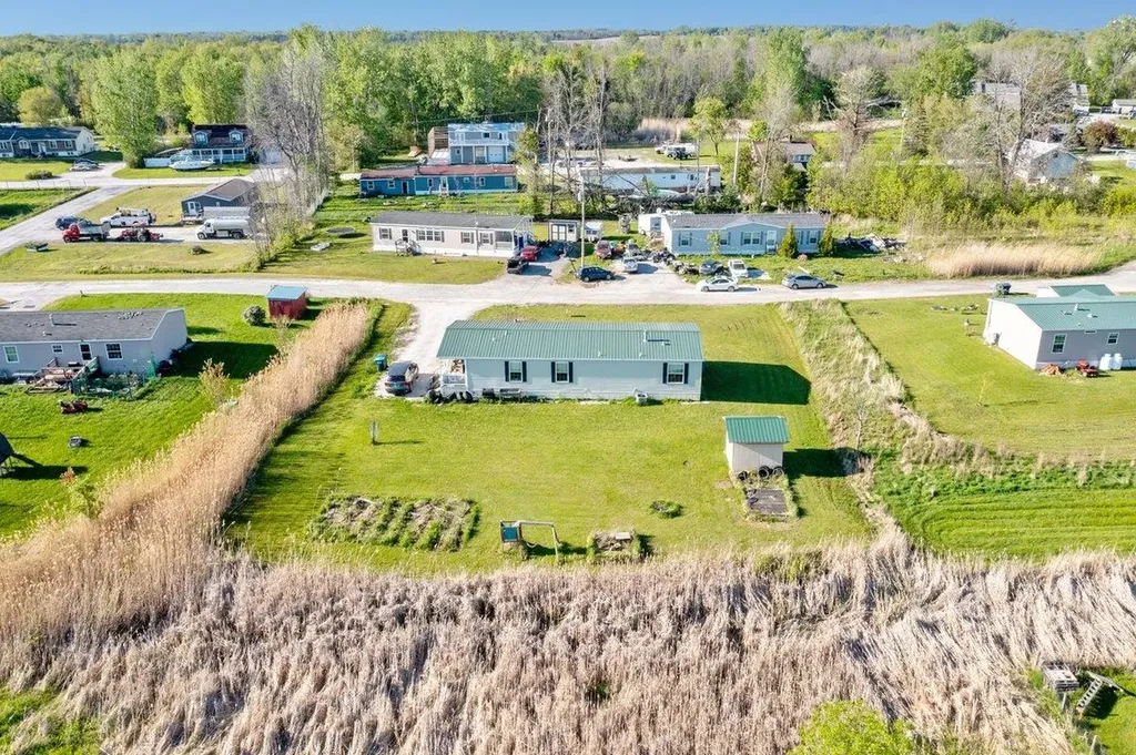 26 Deso Drive Extension Alburgh VT 05440