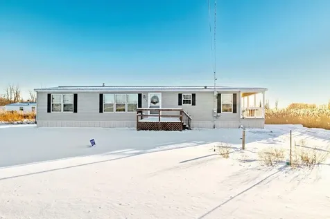 26 Deso Drive Extension Alburgh VT 05440