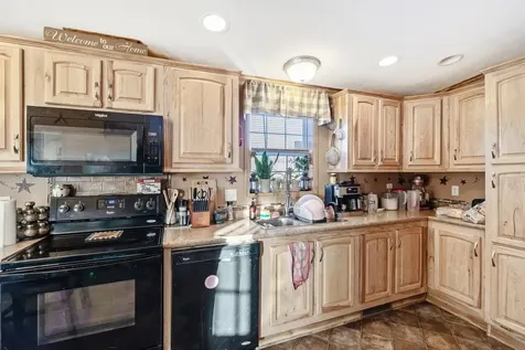 26 Deso Drive Extension Alburgh VT 05440