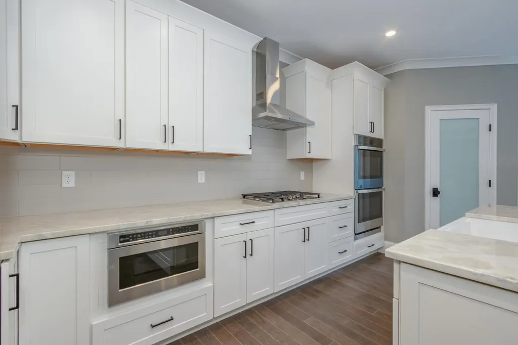 2 Deer Run East Kingston NH 03827