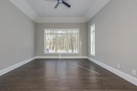 2 Deer Run East Kingston NH 03827