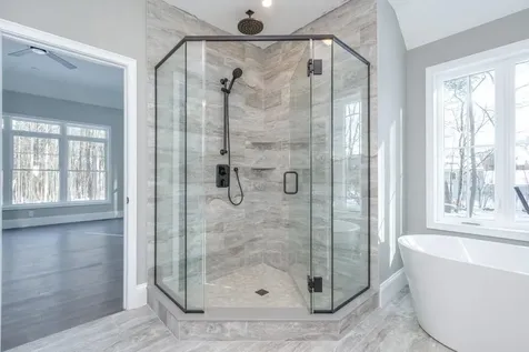 2 Deer Run East Kingston NH 03827