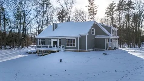 2 Deer Run East Kingston NH 03827