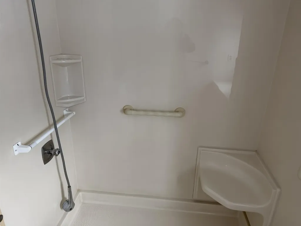 47 Scott Avenue Seabrook NH 03874