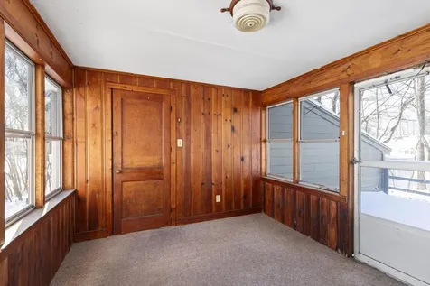 3 Henrietta Street Rochester NH 03867