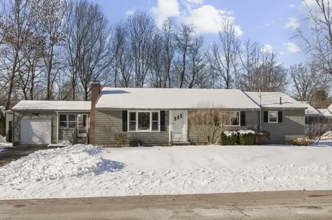 3 Henrietta Street Rochester NH 03867