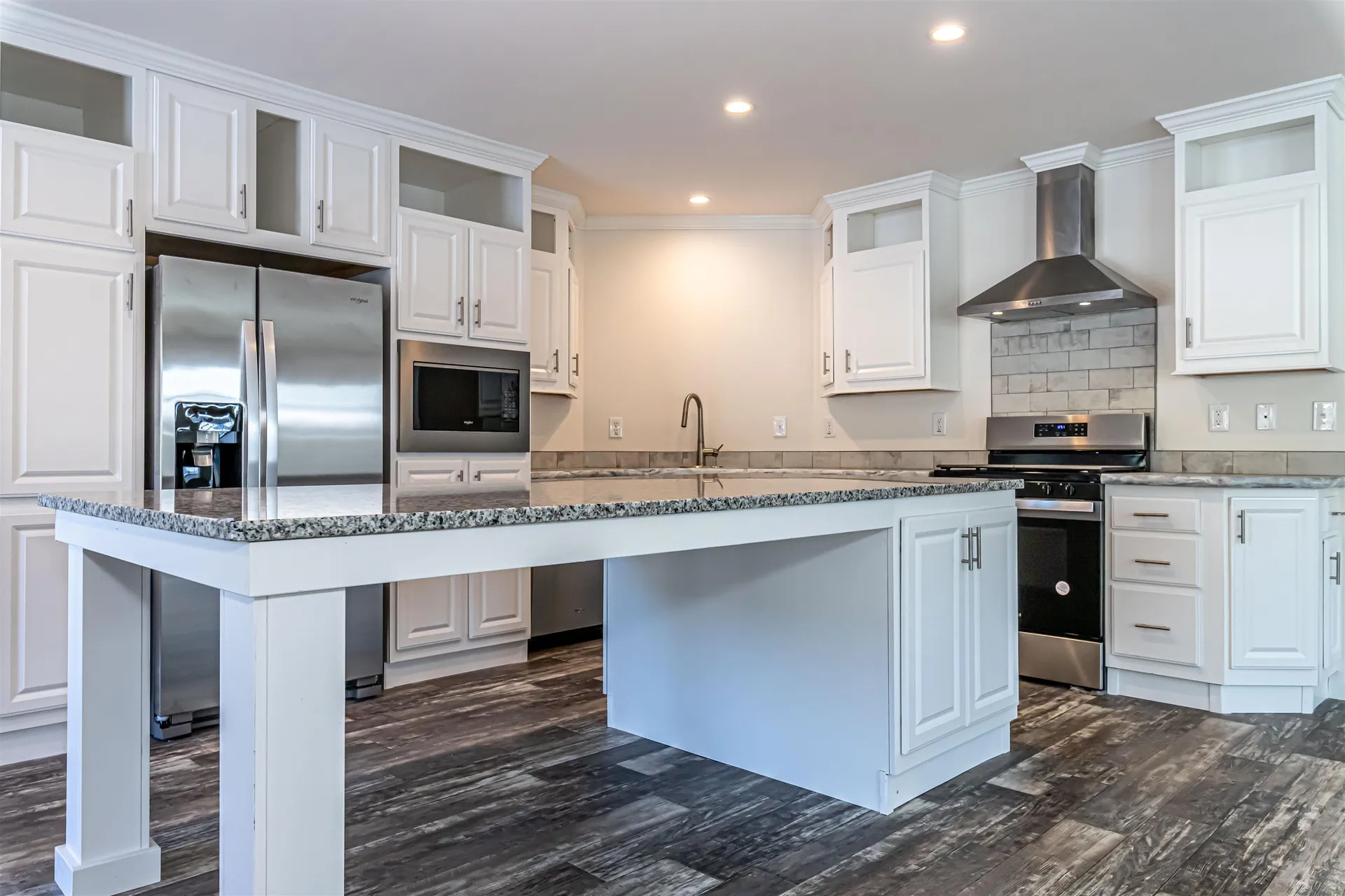 93 Osprey Road Alton NH 03809-5067