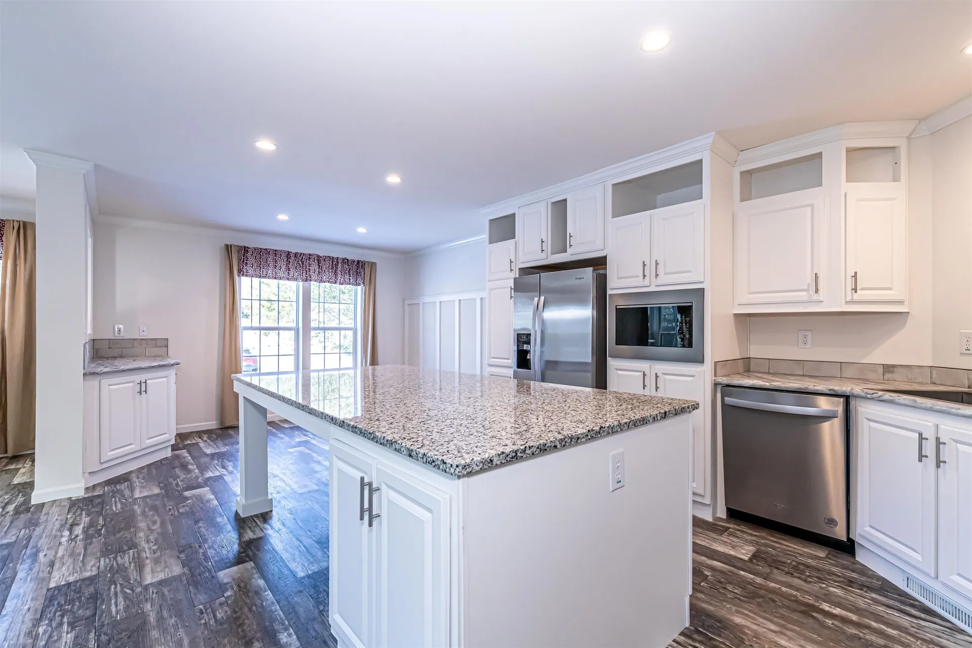 93 Osprey Road Alton NH 03809-5067