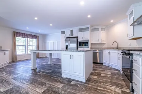 93 Osprey Road Alton NH 03809-5067