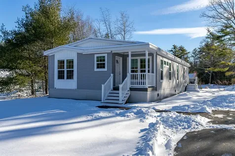 93 Osprey Road Alton NH 03809-5067